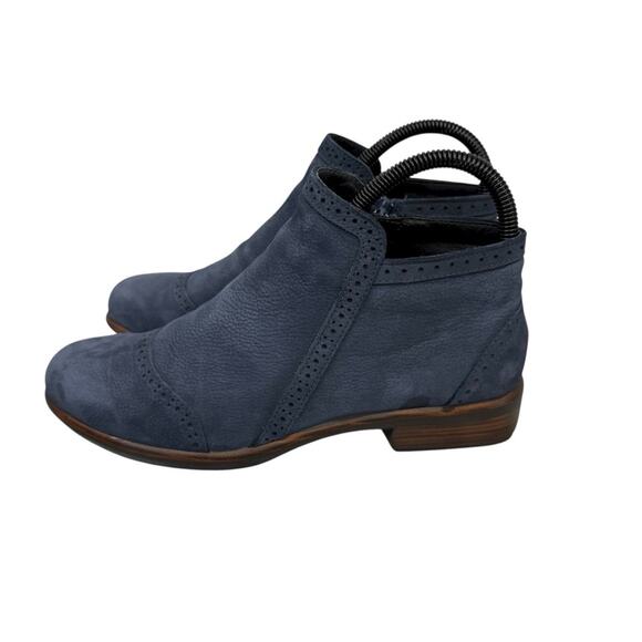 NAOT Women's Sz 37 Nefasi Ankle Boot Navy Blue Zipper Leather Nubuck - Picture 2 of 13